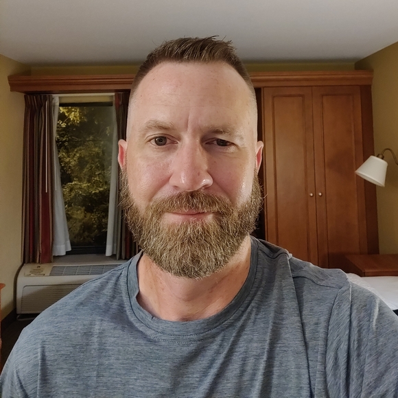 Meet your Posher, Michael - Picture 3 of 4